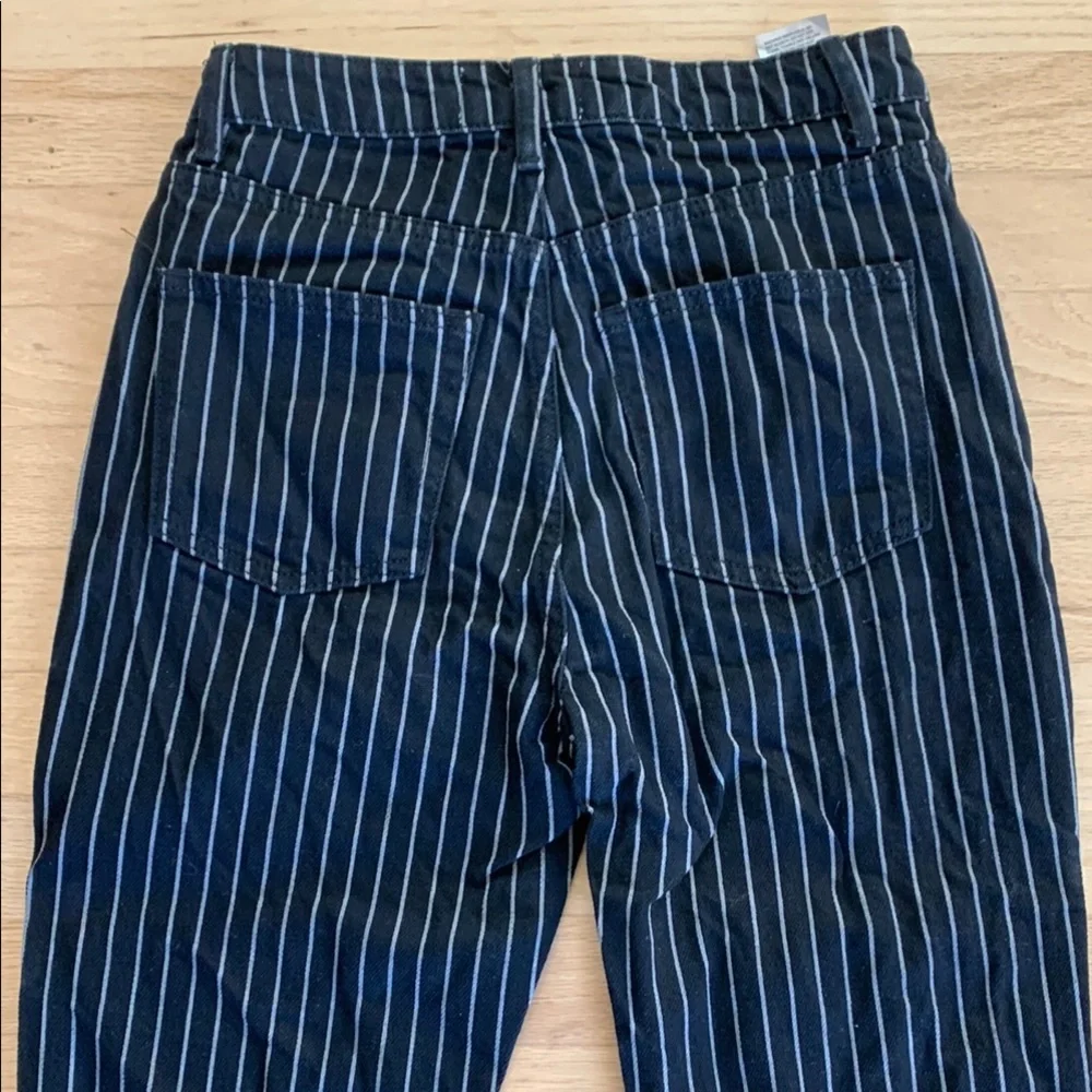 Reformation Georgia Pinstripe High Rise Flare Jeans Size 25 - Picture 11 of 13